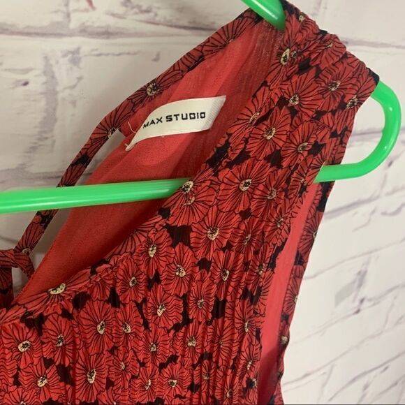 Max Studio small top - Picture 4 of 4